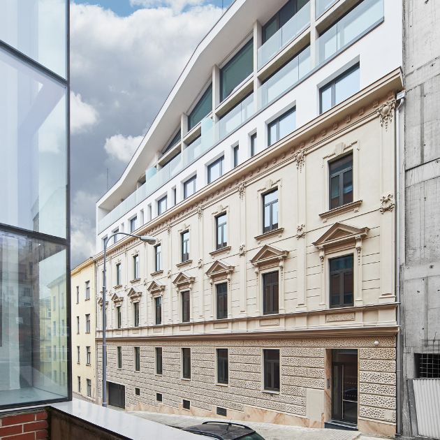 Hlavní foto reference